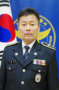 ▲  이진석 경위 남해경찰서 중앙지구대1팀장