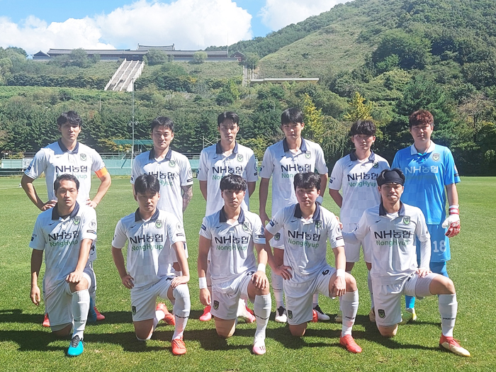 ▲ 진주시민축구단이 지난 18일 서울중랑축구단과의 K4리그 24라운드를 3대 1로 승리했다.