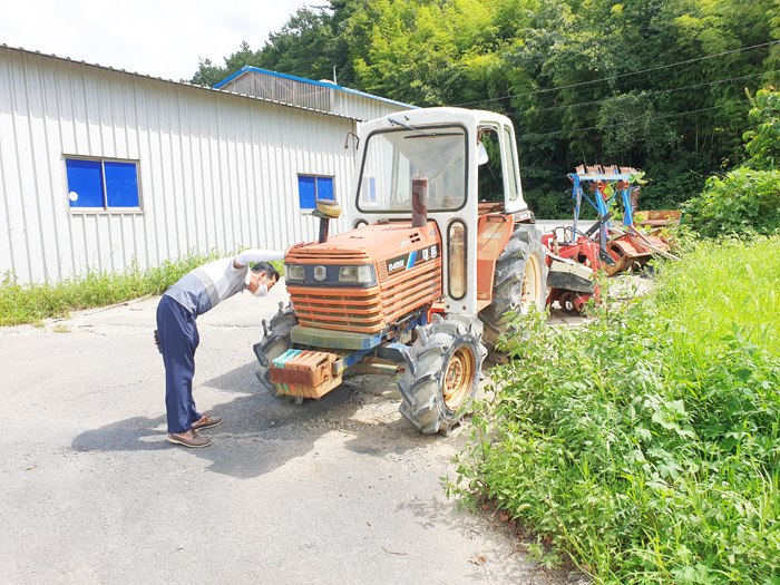 ▲ 거제시가 올해 ‘노후 농기계 조기 폐차 지원사업’을 실시한다.