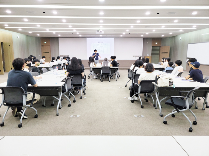 ▲ 사천시가 8일 ‘2022년 맞춤형 진로탐색 캠프’를 열었다.