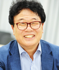 오인태 창원 남정초등학교 교장·시인